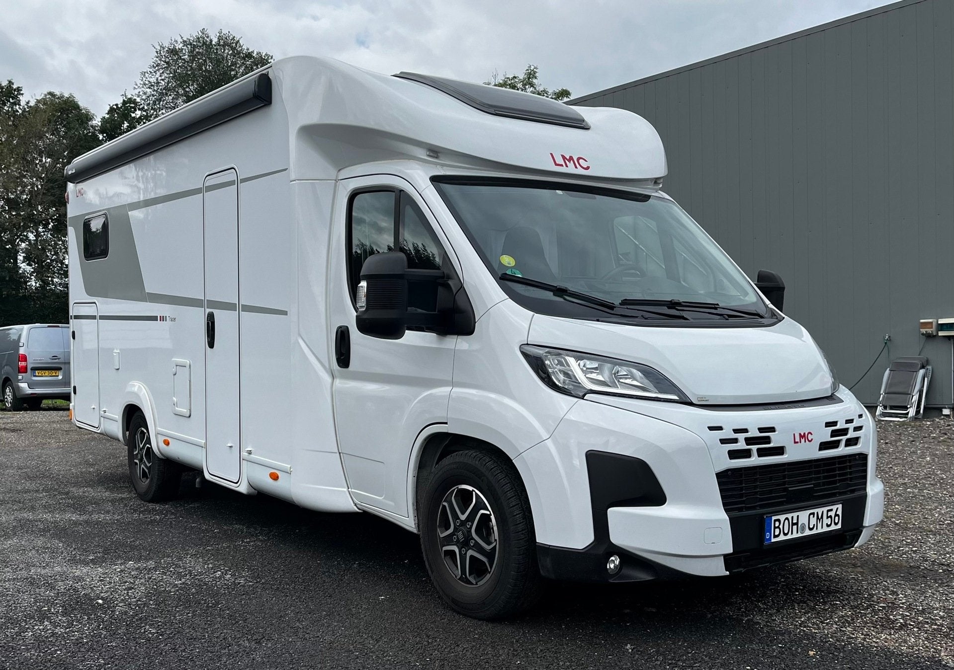 LMC Tracer A 690 Automaat Half Integraal | Cruise control |, Automaat, Ringverwarming, Bedrijf, Diesel