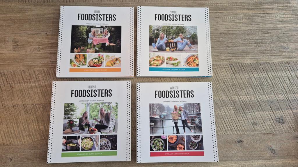 Foodsisters - 4 boeken (seizoenen), Boeken, Ophalen of Verzenden