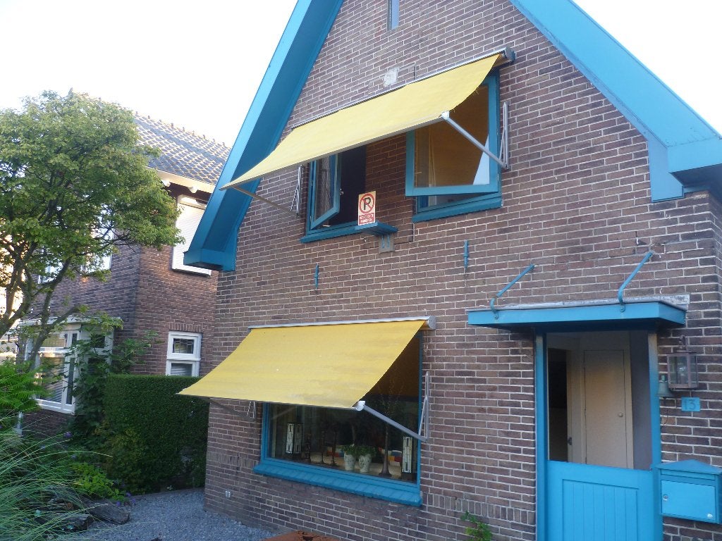 Zonnescherm Zonwering elektrisch Uitvalscherm, Ophalen, Gebruikt, Elektrisch, 150 tot 300 cm