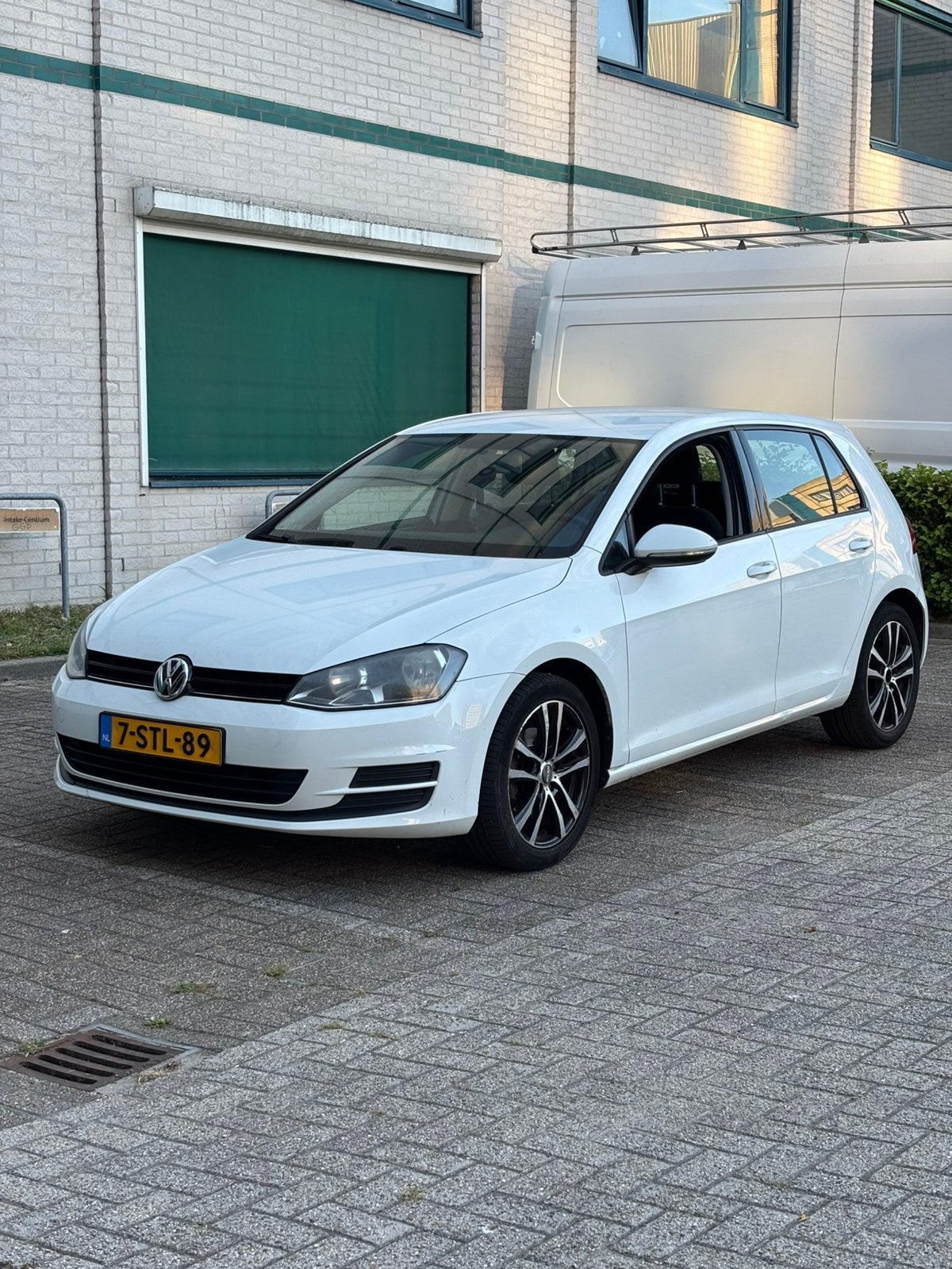Volkswagen Golf 1.2 TSI 63KW 5D 2014 Wit, Voorwielaandrijving, Euro 5, Stof, Zwart