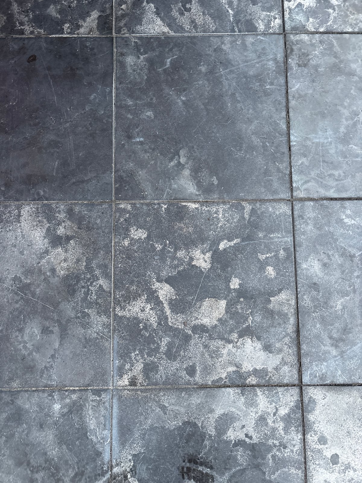 Betontegels 50x50 cm - 100m2 beschikbaar, Ophalen, Gebruikt, 10 m² of meer, Beton