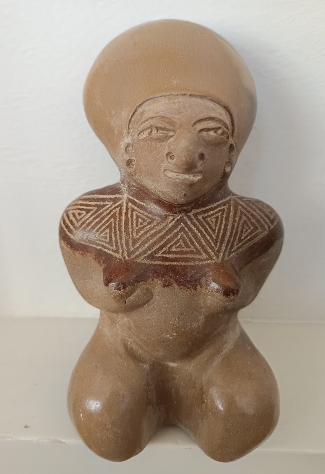 Terracotta Zuid-Amerikaans vruchtbaarheidsbeeldje 18 cm hoog, Ophalen