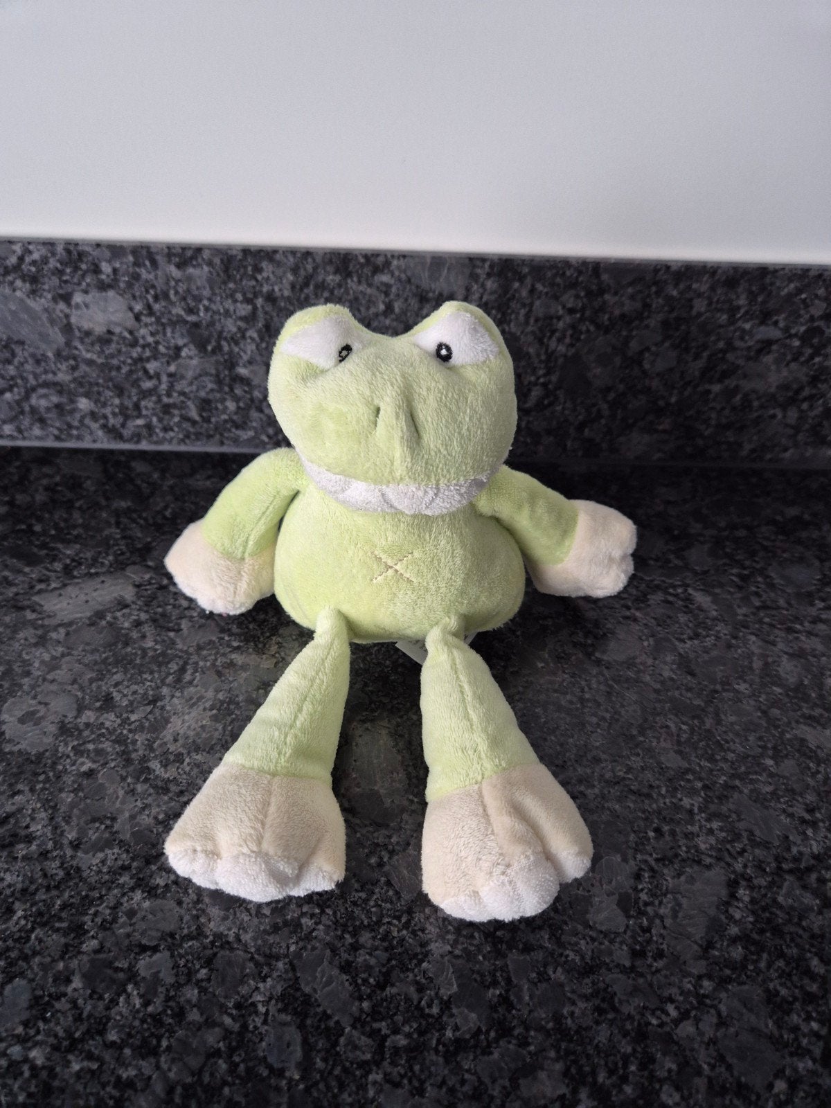 Evora - Knuffel Kikker met bungelbeentjes, Ophalen of Verzenden, Kikker