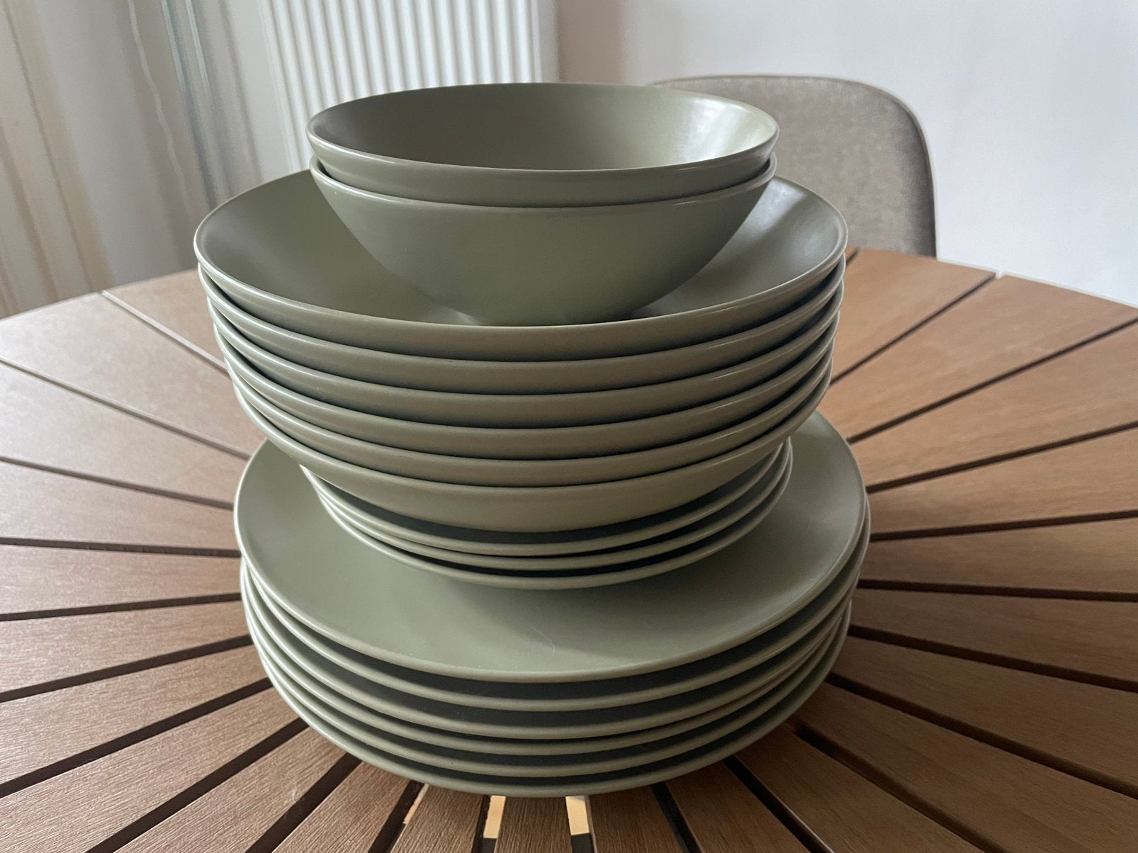 17-delig IKEA FÄRGKLAR servies vintage groen, Ophalen, Gebruikt, Keramiek, Modern