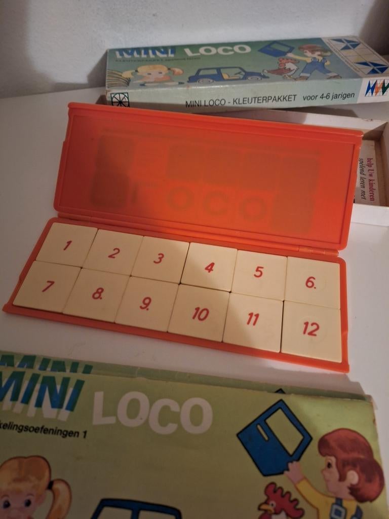 Mini loco met 2 boekjes (vintage), Ophalen of Verzenden