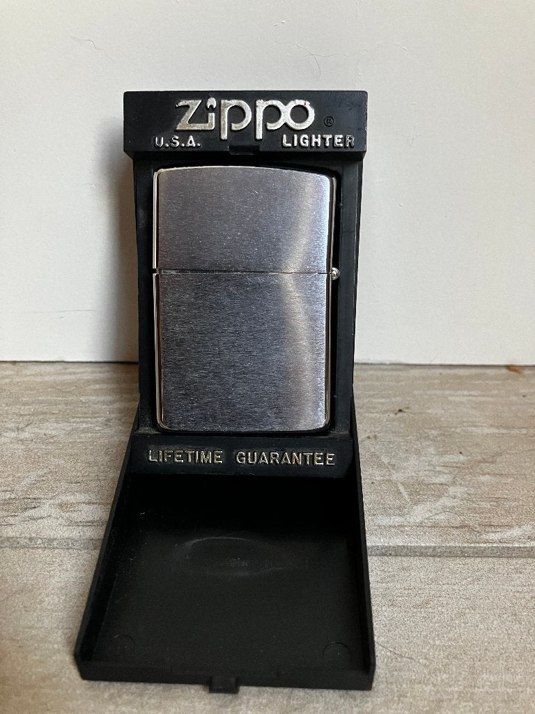 Zippo aansteker (incl. doosje), Ophalen, Zo goed als nieuw, Aansteker