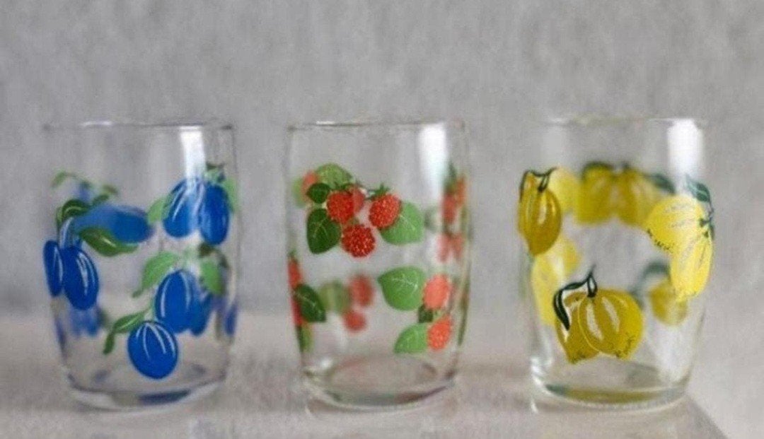 Drie Fruitglaasjes, Ophalen of Verzenden, Zo goed als nieuw, Borrel- of Shotglas