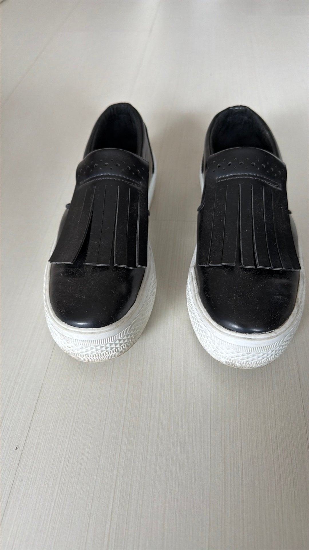 Schoen maat 38, Kleding | Dames, Ophalen of Verzenden, Zo goed als nieuw, Zwart, Sneakers of Gympen