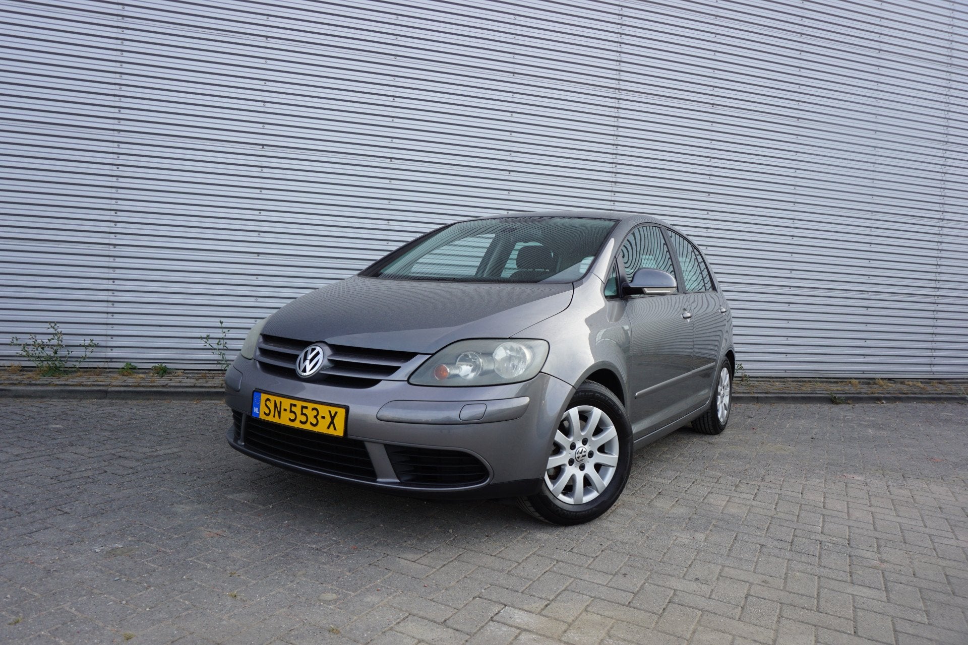 Volkswagen Golf Plus 1.6 FSI Trendline Business Airco / Navi, Stof, Gebruikt, 4 cilinders, 116 pk