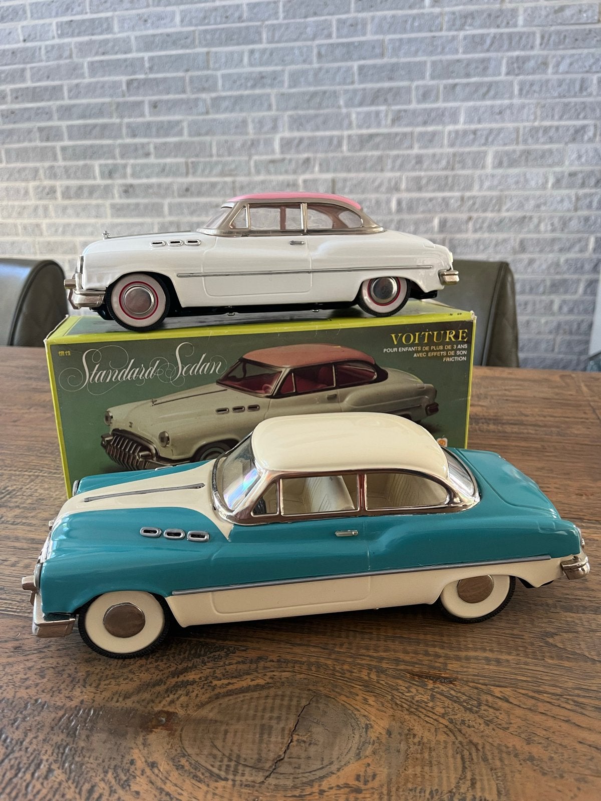 Vintage Blikken Buick Sedan Speelgoedauto's (2 stuks), Antiek en Kunst, Ophalen of Verzenden