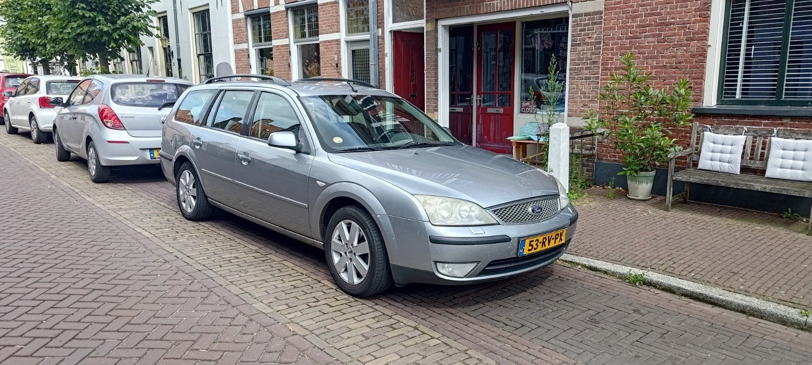 Ford Mondeo 2.0 16V 107KW Wagon 2005 Grijs APK 27/12/2026, Auto's, 145 pk, Stof, 1800 kg, Zwart