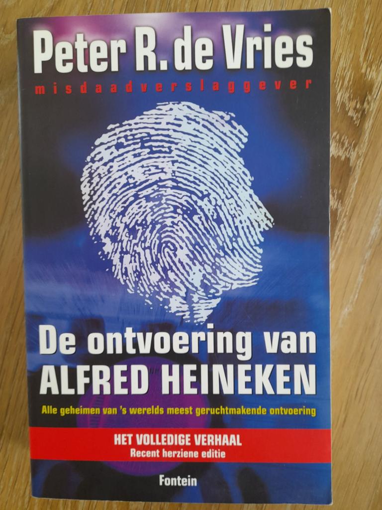 P.R. de Vries - De ontvoering van Alfred Heineken, Boeken, Thrillers, Zo goed als nieuw, Ophalen of Verzenden