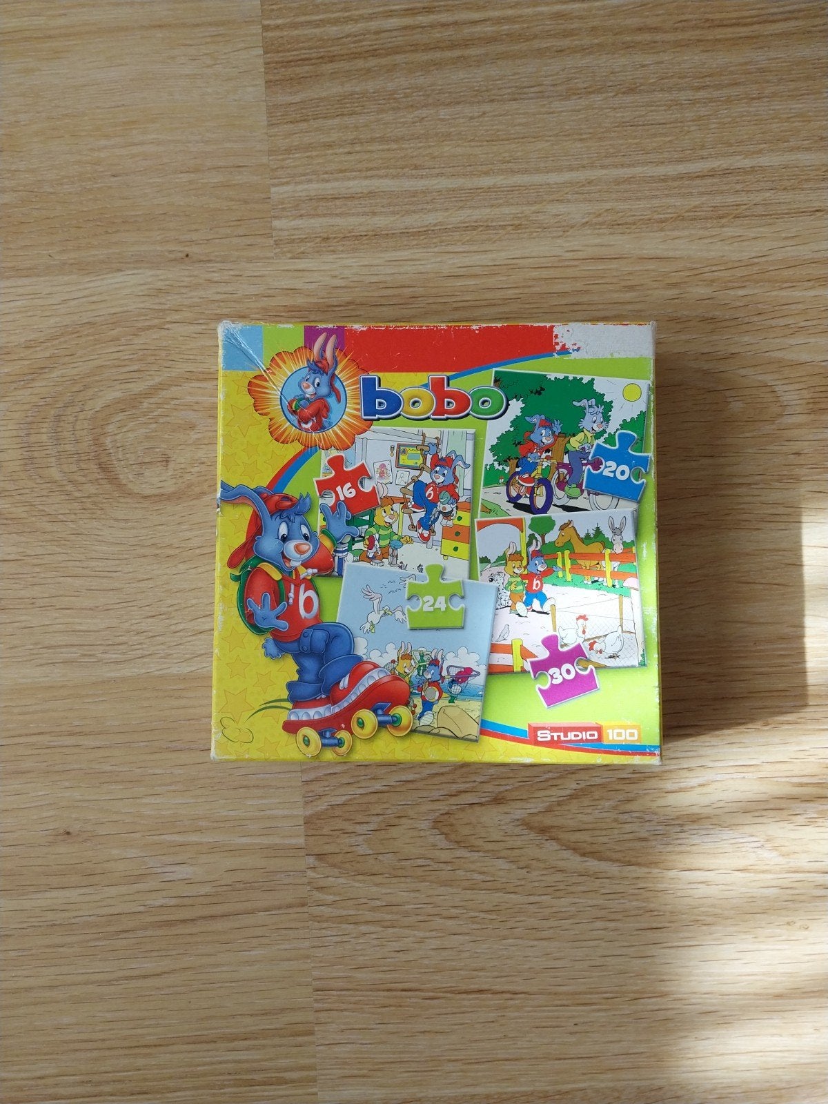 Bobo Puzzelset - 4 Puzzels in één doos 16 20 24 en 30 stukje, Ophalen of Verzenden, 10 tot 50 stukjes, Gebruikt, 2 tot 4 jaar