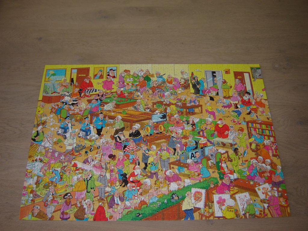 Puzzel Jan van Haasteren HET BEJAARDENTEHUIS 1000 st., Ophalen of Verzenden, 500 t/m 1500 stukjes, Zo goed als nieuw, Legpuzzel