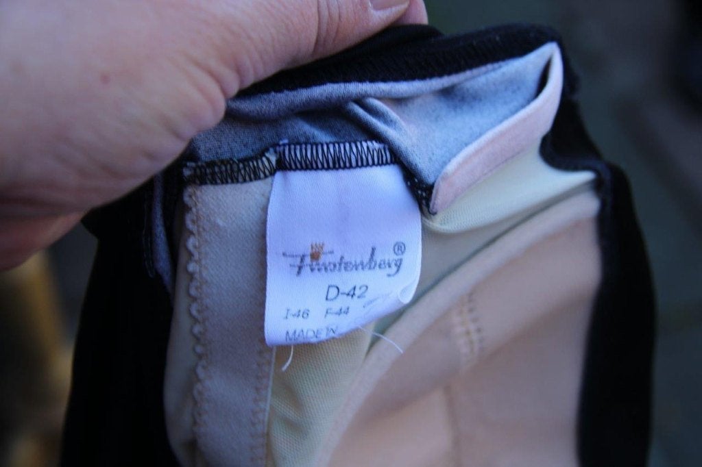 Badpak zwart/ kleur Furstenberg mt 42 D cup Nieuw Vaste pri, Kleding | Dames, Badmode en Zwemkleding, Zwart, Nieuw, Badpak, Ophalen of Verzenden