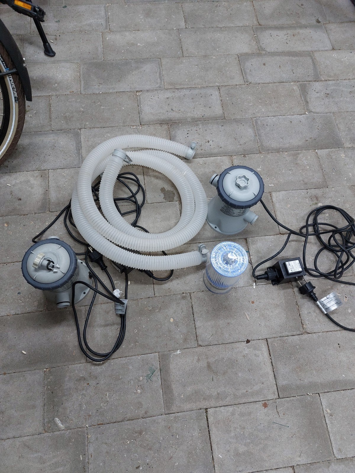 Zwembad filter pompen 1 nieuw 1 gebruikt. Intex, Tuin en Terras, Ophalen of Verzenden