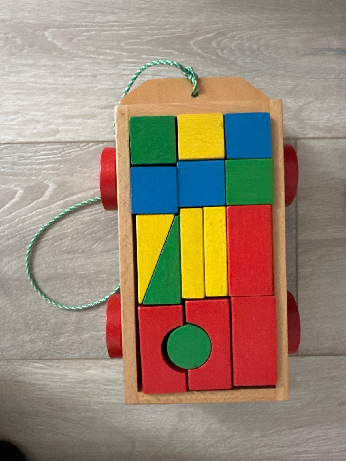 Houten trekkar met blokken - 20 cm lang, Ophalen, Gebruikt, Duw- of Trekspeelgoed