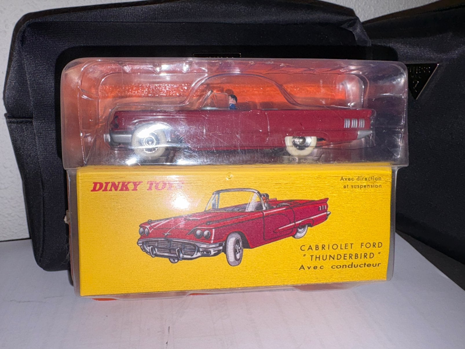 DINKY TOYS FORD THUNDERBIRD NIEUW IN DOOS, Ophalen of Verzenden, Nieuw, Auto, Dinky Toys