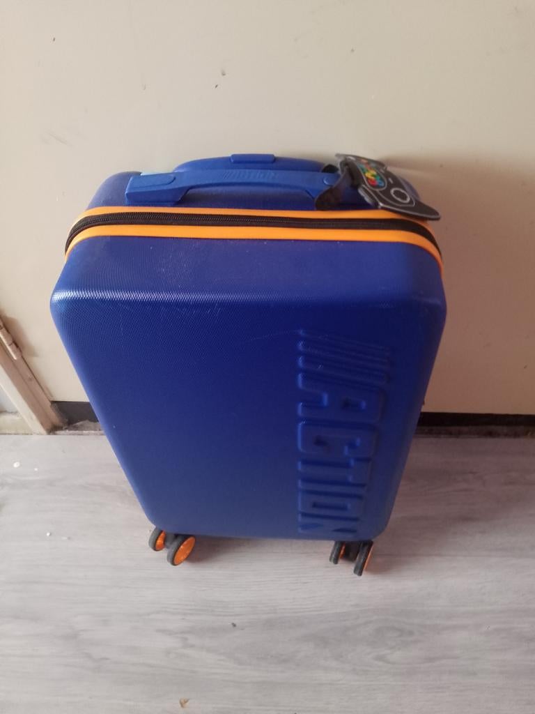 Action handbagage koffer, Sieraden, Tassen en Uiterlijk, Koffers, Wieltjes, Gebruikt, 50 tot 60 cm, Hard kunststof