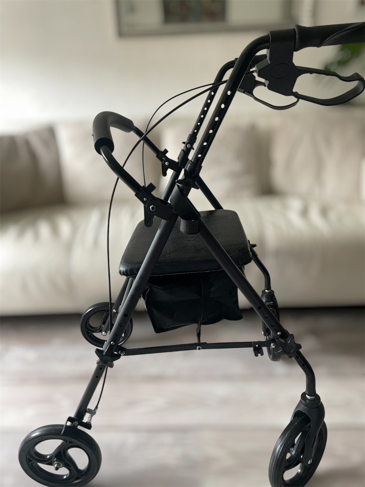 Zwarte rollator Lucovitaal, Diversen, Ophalen of Verzenden, Nieuw