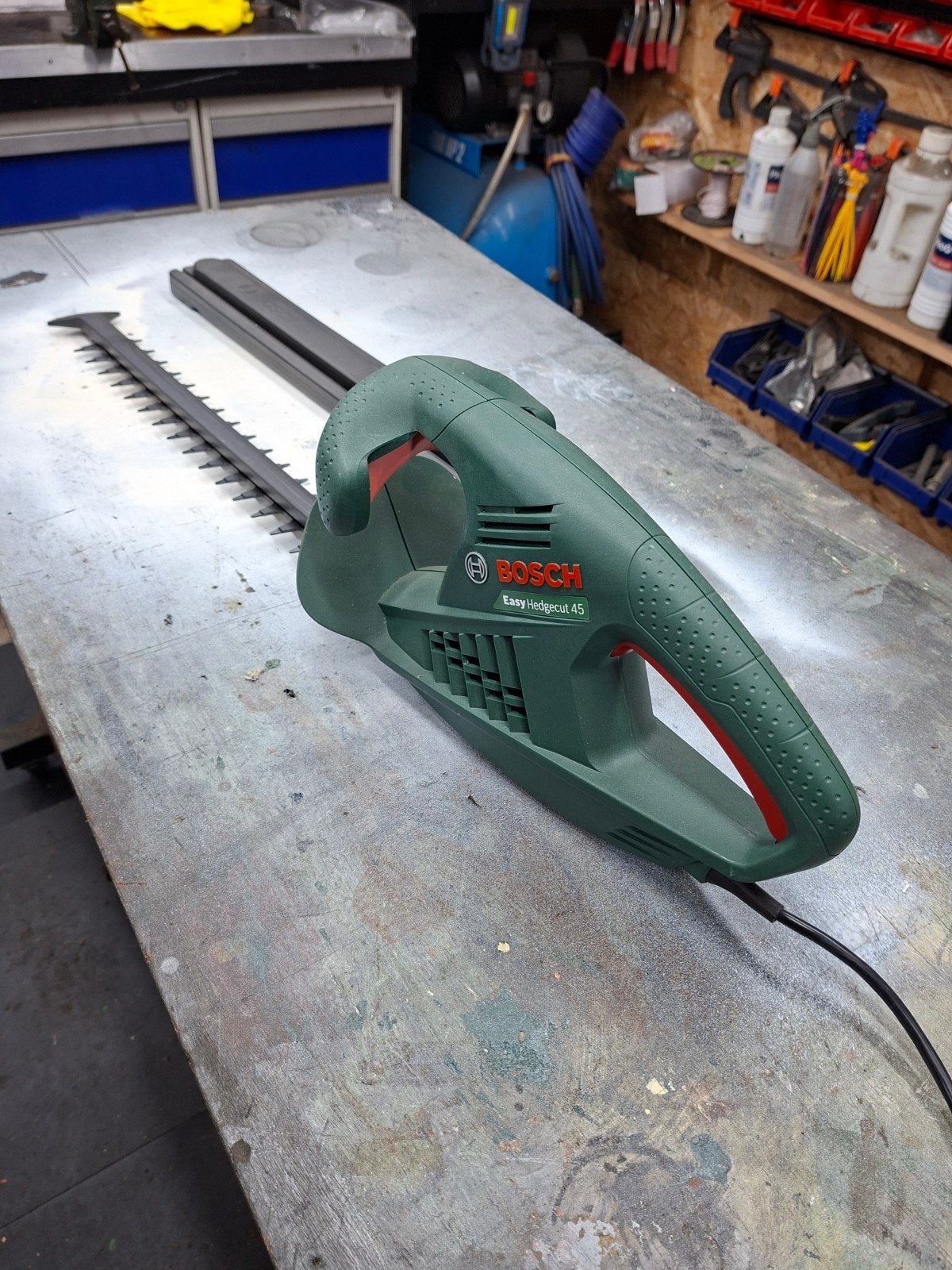 Bosch Easy Hedgecut 45 elektrische heggenschaar, Tuin en Terras, Ophalen, Zo goed als nieuw, Elektrisch, Bosch