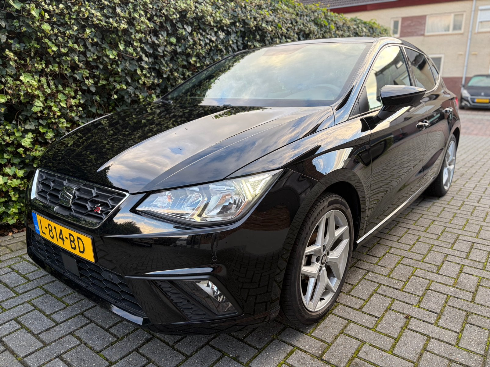 Seat Ibiza FR 1.0 TSI 95pk Bus. Intense ACC, Carplay, Camera, Auto's, Voorwielaandrijving, Dealer onderhouden, Stof, 40 €/maand