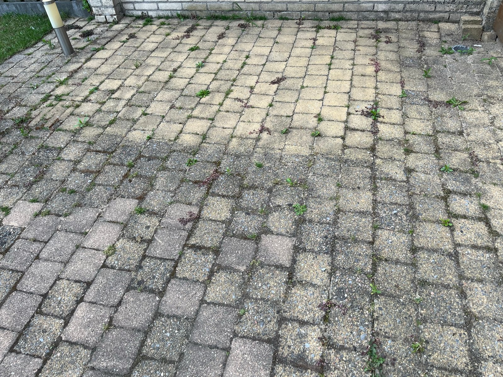 GRATIS af te halen ca 36 m2 betonnen klinkers 14x14 cm, Ophalen, Gebruikt, Klinkers, 10 m² of meer