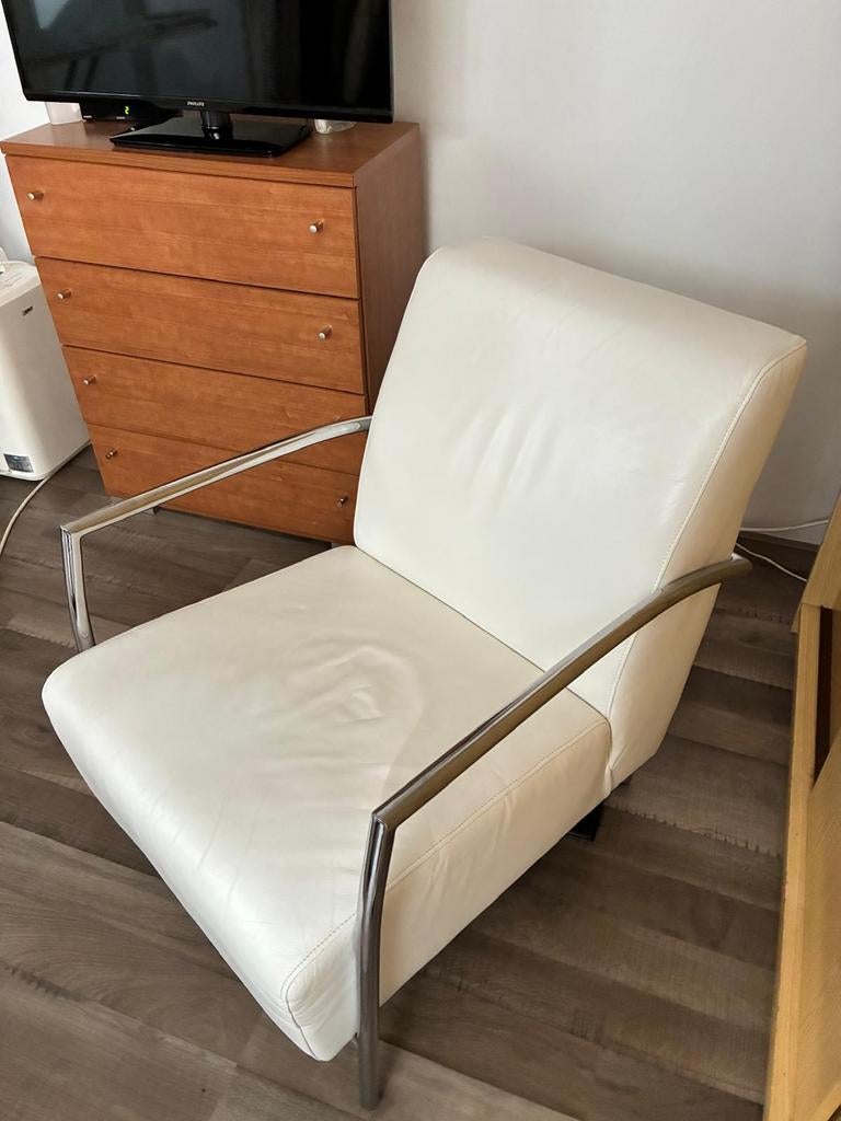 Moderne Witte Leren Fauteuil Montèl met Chromen Frame, Modern, Eigentijds, Gebruikt, Wit, Ophalen of Verzenden