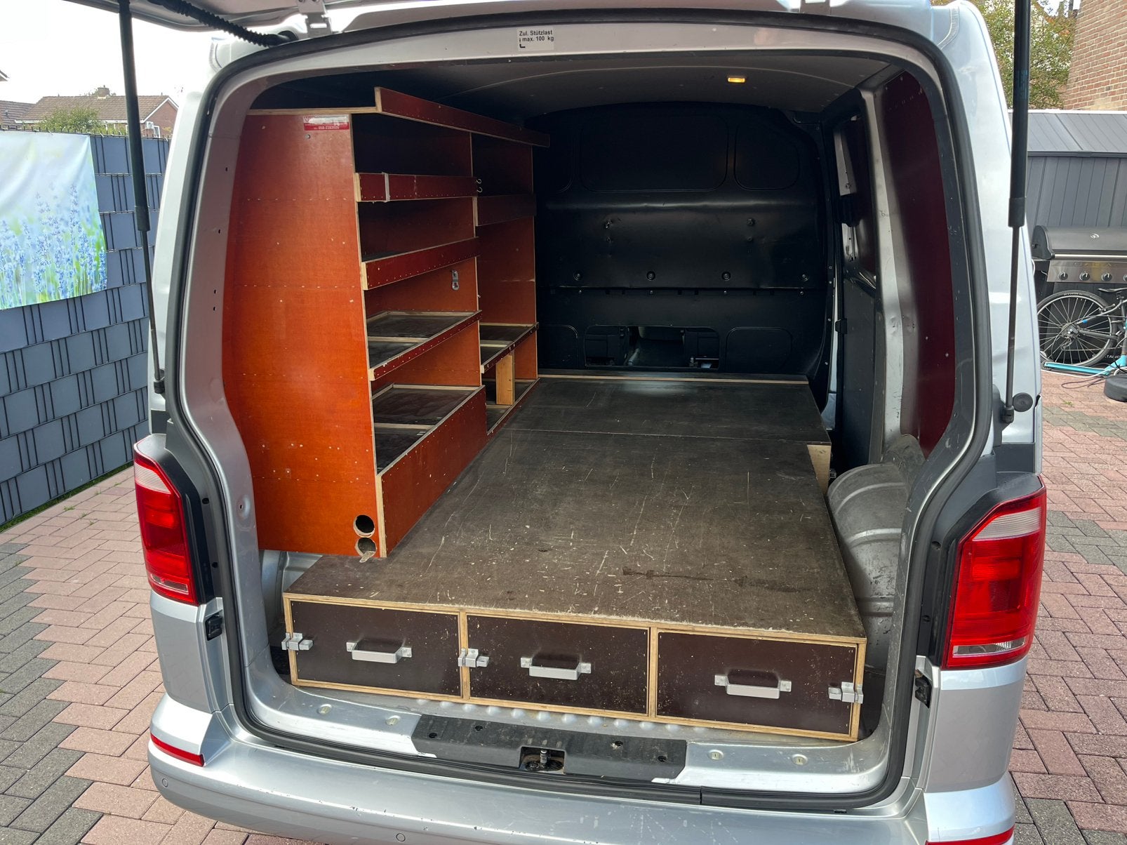 Bedrijfswageninrichting T6 met 5 lades, Ophalen