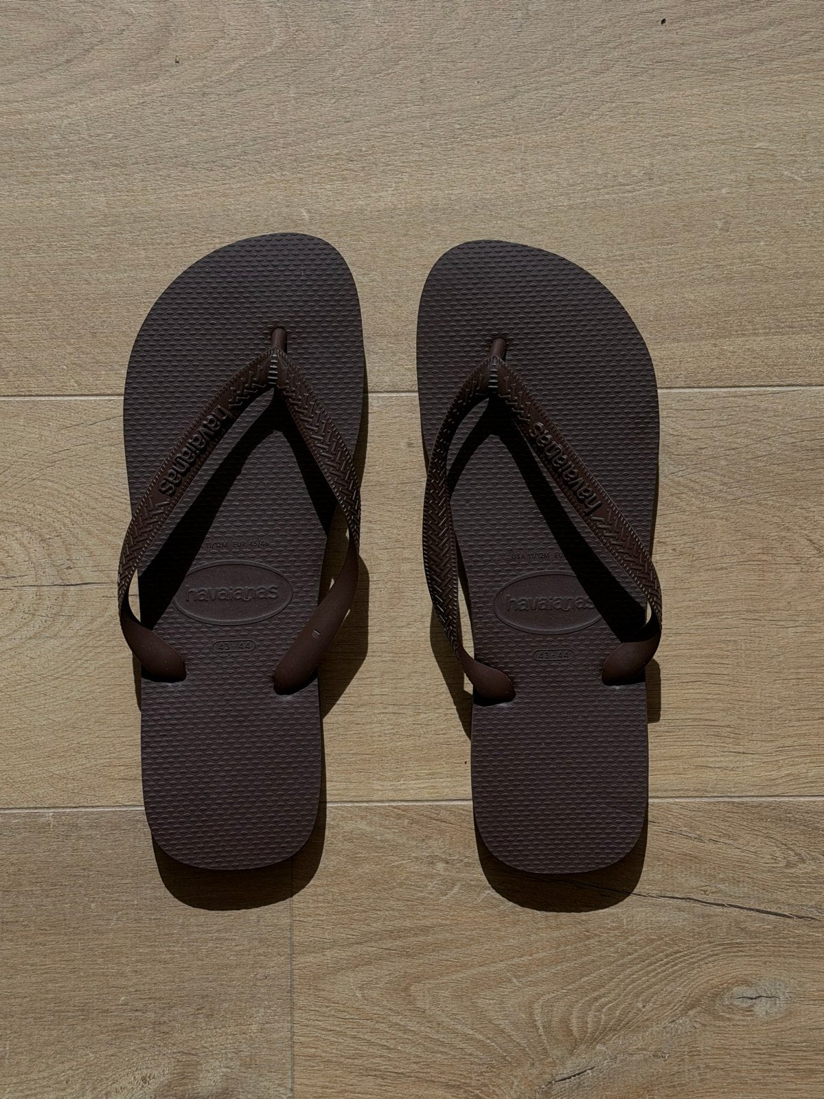 Havaianas slippers maat 43-44, nieuw in verpakking, Slippers, Bruin, Nieuw, Ophalen of Verzenden