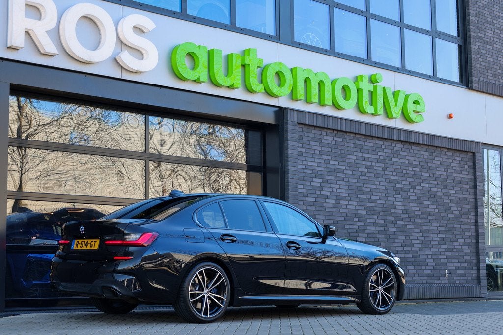 BMW 3-serie 330i M-Sport Business Edition Plus | NAP! | TOPS, Auto's, BMW, Automaat, 1998 cc, Achterwielaandrijving, Gebruikt