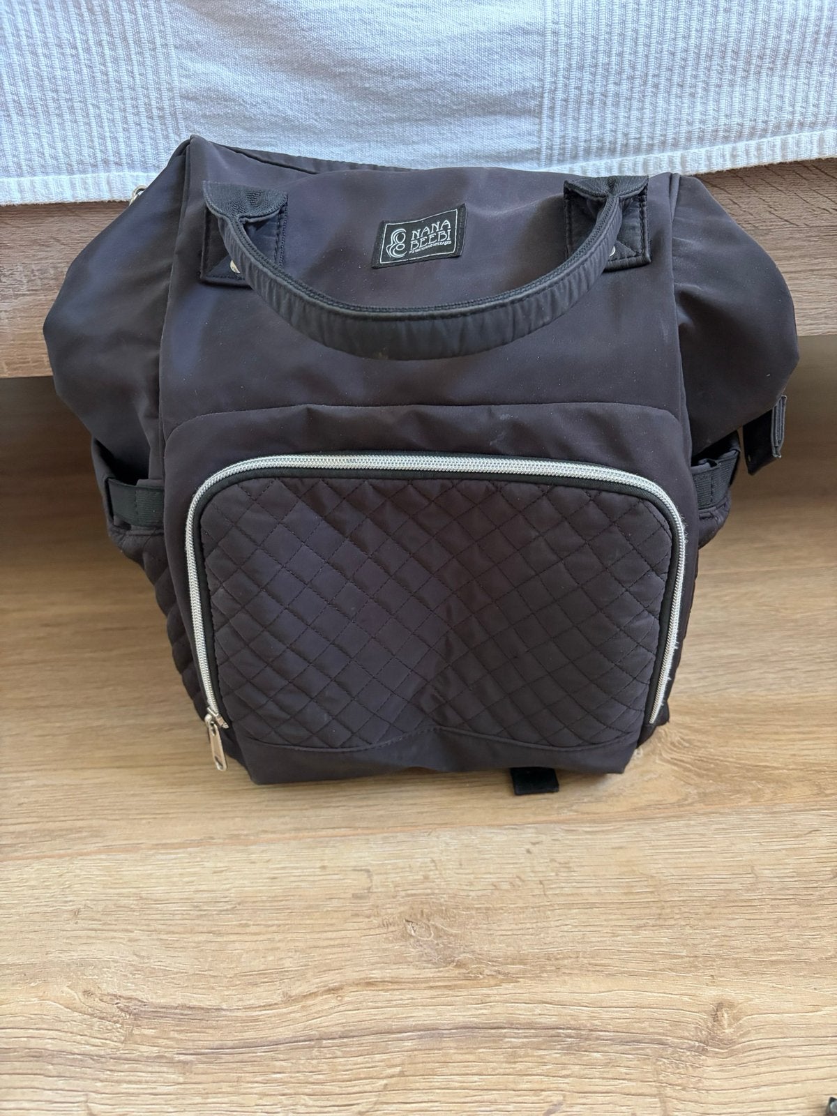 Nana Beebi Verzorgingstas/Rugzak Zwart, Kinderen en Baby's, Luiertassen, Gebruikt, Extra vakken, Ophalen, Verzorgingstas