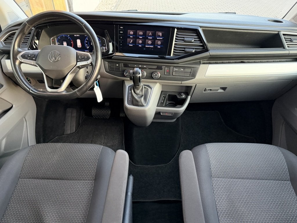 Volkswagen Transporter 2.0 TDI L2H1 150pk Bulli Dubbel cabin, Dealer onderhouden, Stof, Gebruikt, Euro 6
