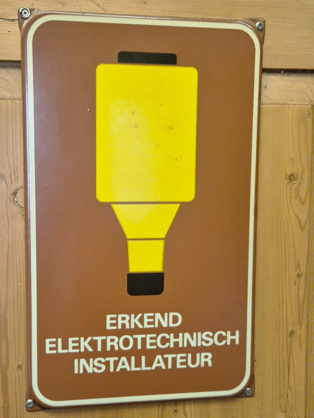 Emaille reclamebord Erkend Electrotechnisch Installateur, Verzamelen, Ophalen of Verzenden, Gebruikt, Reclamebord