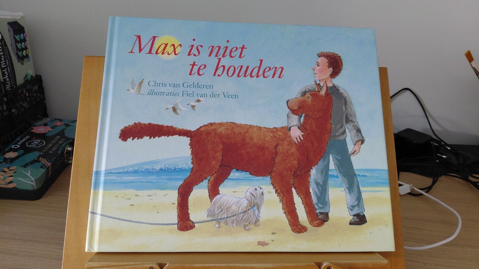Max is niet te houden -  Chris van Gelderen, Ophalen of Verzenden, Gelezen, Fictie algemeen