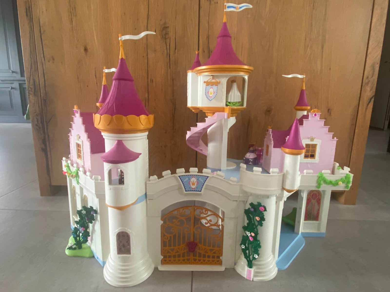 Playmobil 6848 - Groot Prinsessenkasteel met accessoires, Complete set, Ophalen of Verzenden, Zo goed als nieuw, Kasteel/Fort