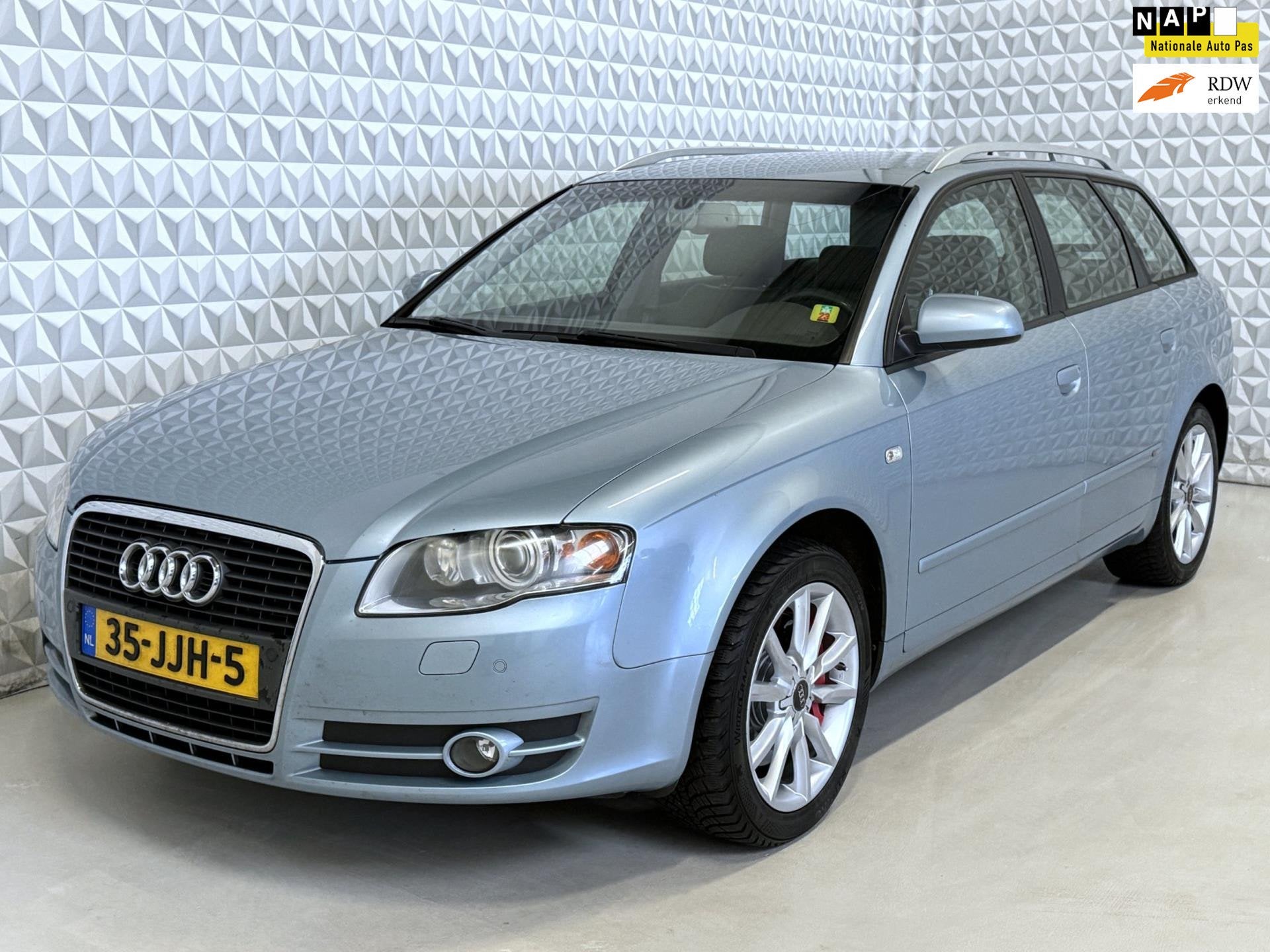 Audi A4 Avant 3.2 FSI Quattro Automaat Navigatie S-line(2005, Auto's, Audi, Automaat, Stof, Blauw, A4