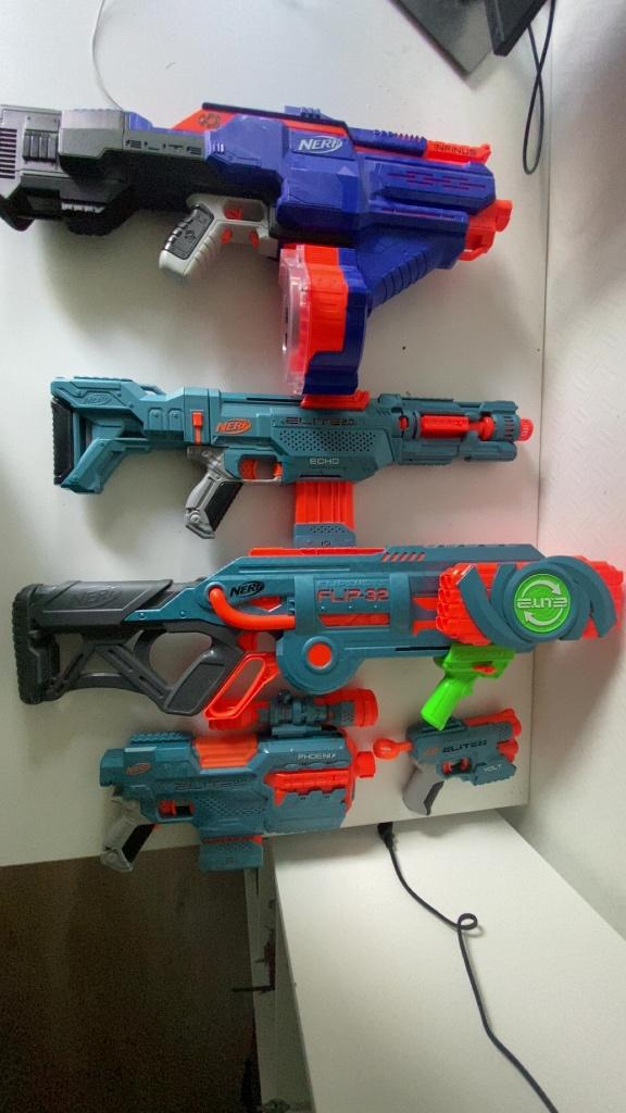 Verschillende Nerf blasters, Kinderen en Baby's, Speelgoed | Buiten | Actiespeelgoed, Ophalen of Verzenden, Zo goed als nieuw