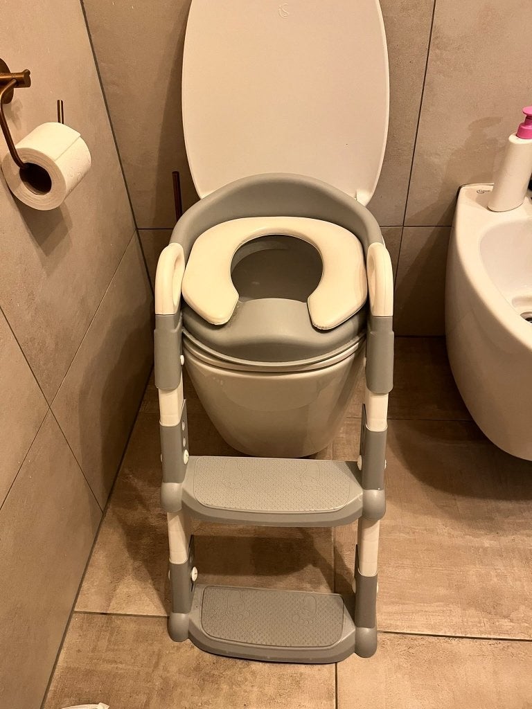 Kinder toiletverkleiner toiletseat met opstapje, Ophalen, Zo goed als nieuw