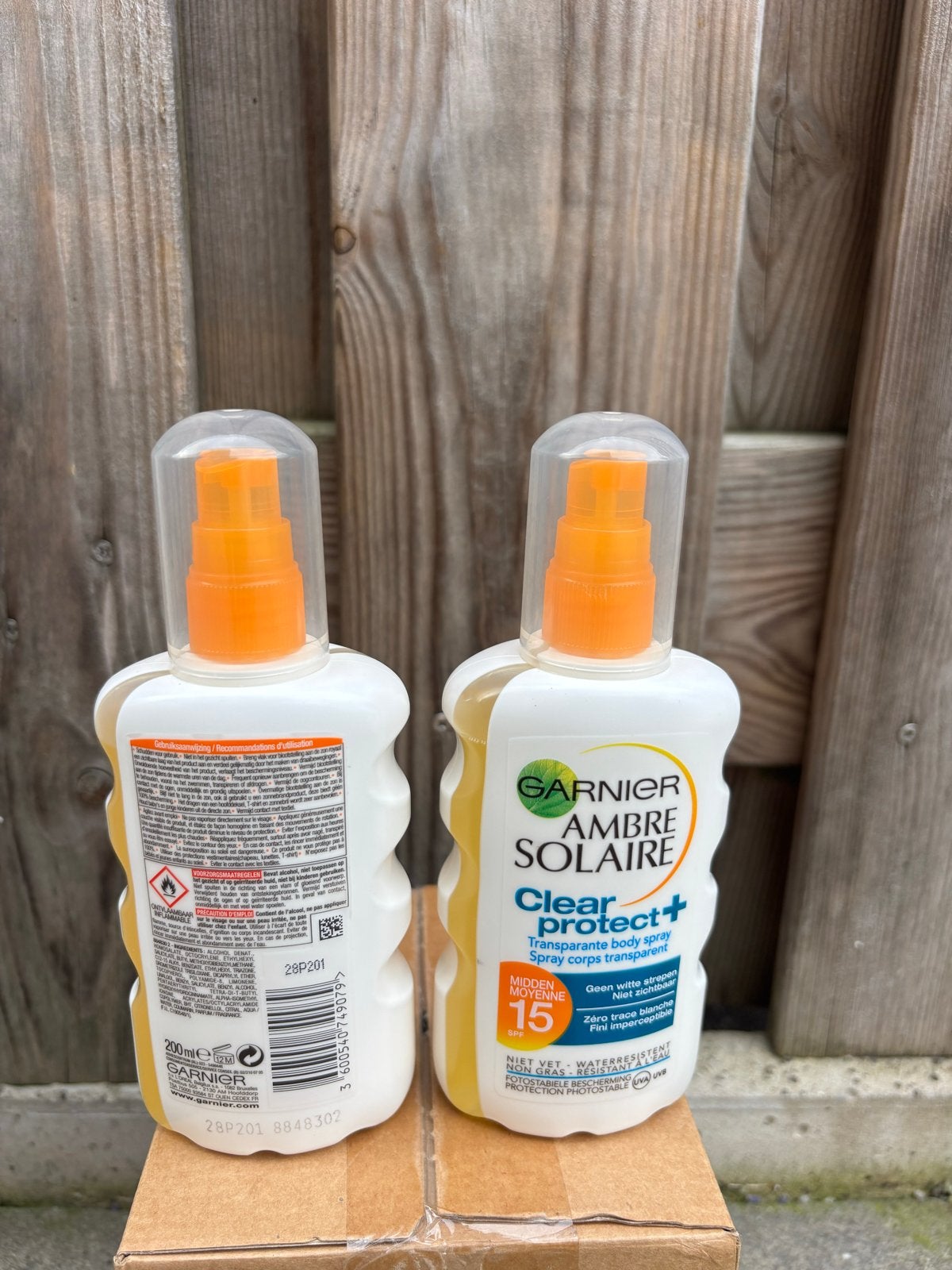 Garnier Ambre Solaire Clear Protect + SPF 15 Zonnebrand, Ophalen of Verzenden, Nieuw, Zonnebrand of After Sun