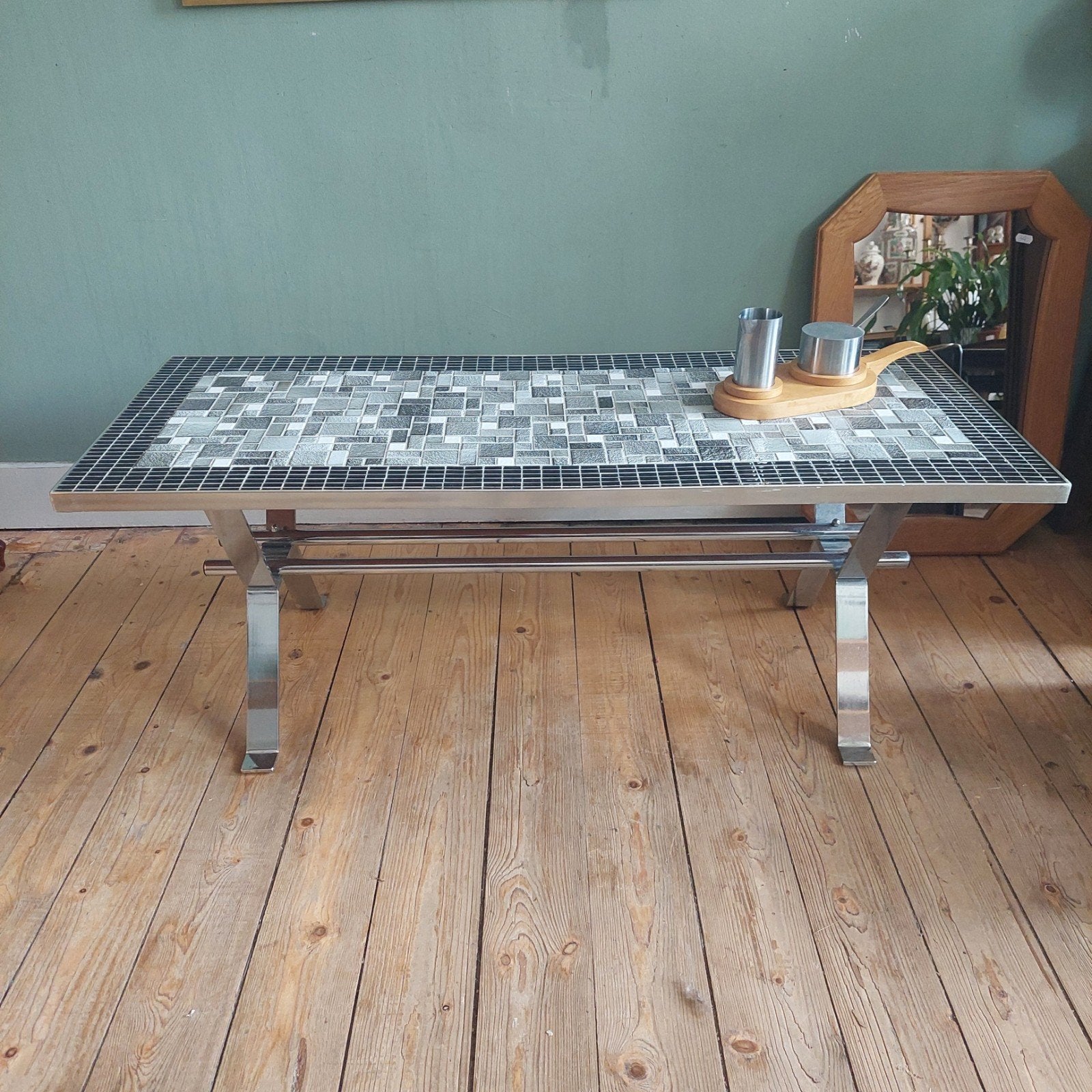 Lucky Vintage salontafel / tegeltafel chroom sixties, Huis en Inrichting, Tafels | Salontafels, Gebruikt, 100 tot 150 cm, ., Vintage
