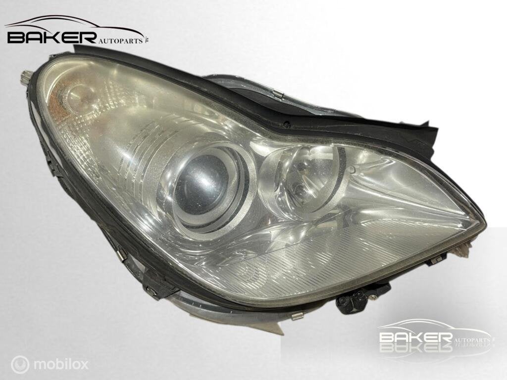 Koplamp rechts Mercedes CLS-klasse C219  ('04-'10), Gebruikt, Mercedes-Benz, Ophalen of Verzenden, Mercedes-Benz