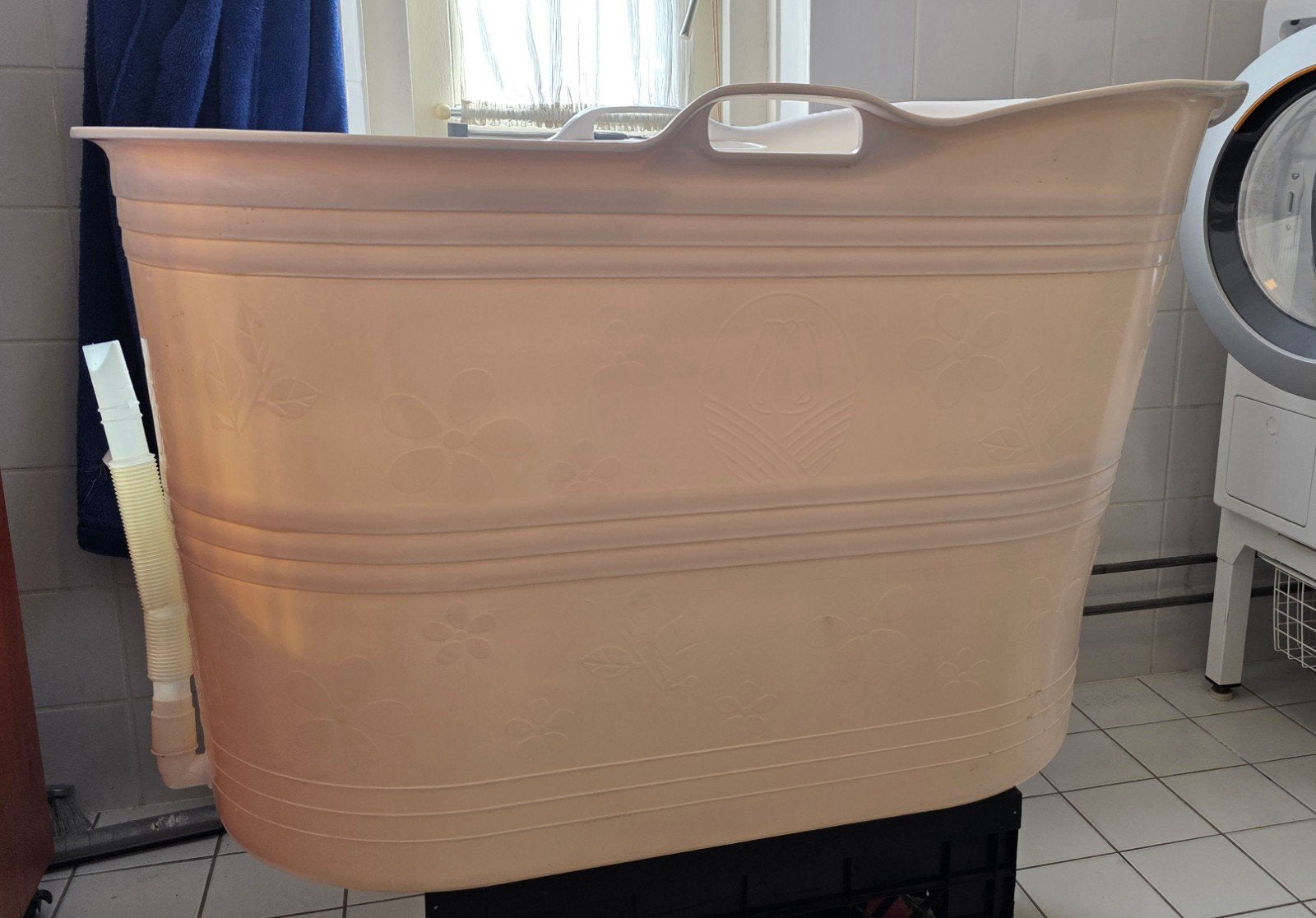 BATH BUCKET - Bademmer - mobiele Badkuip, Ophalen, Zo goed als nieuw