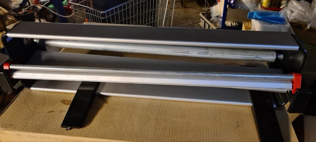 Rol houder 65 cm., Ophalen of Verzenden