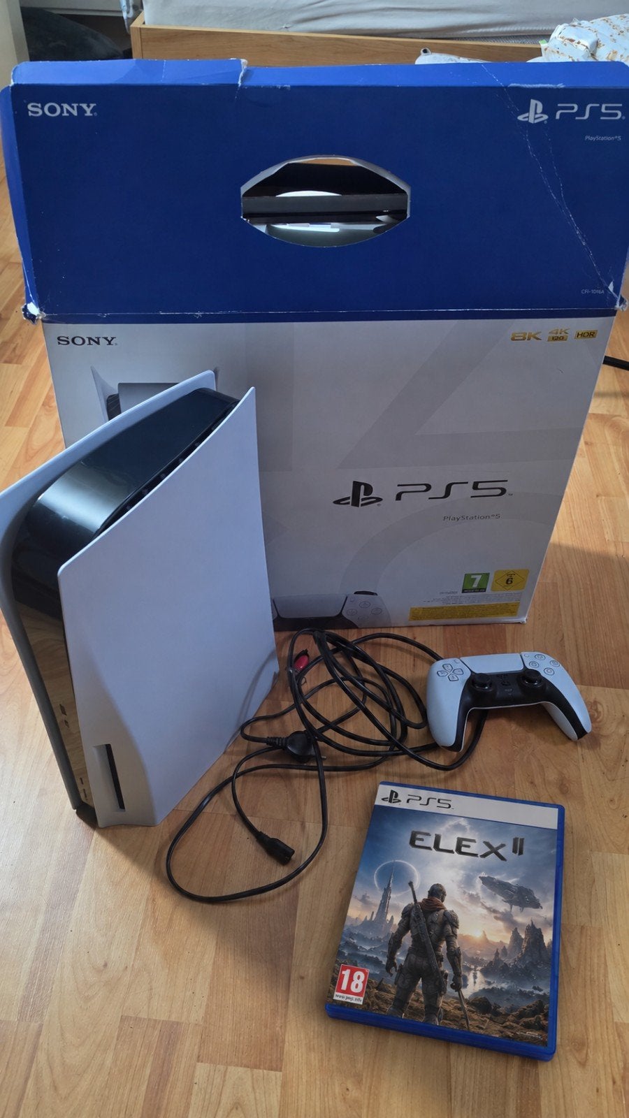 PlayStation 5 Compleet met Doos, stand, controller en game