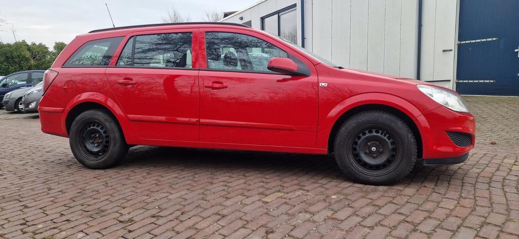 Opel Astra 1.7 Cdti 81KW St.wgn. 2009 1e eigenaar DEALER OH, Auto's, Voorwielaandrijving, 1325 kg, 4 cilinders, 700 kg