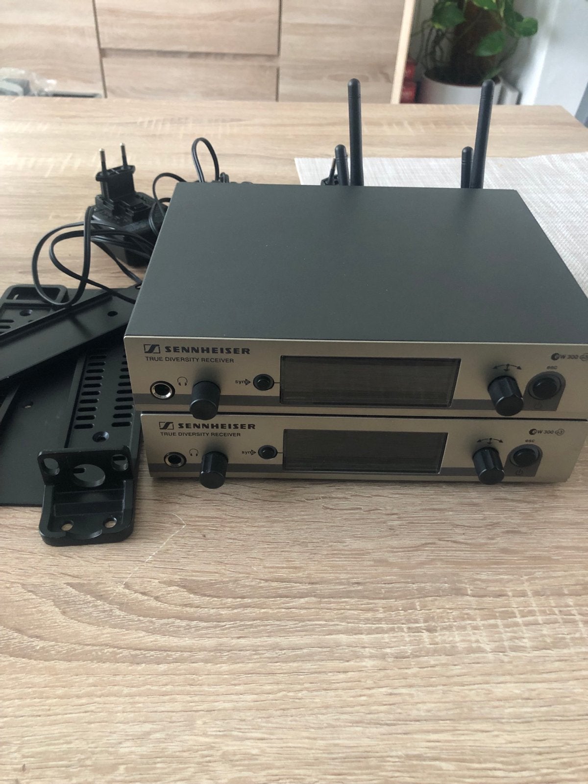 Sennheiser EW300 G3 True Diversity Ontvangers B-band, Ophalen, Zo goed als nieuw, Overige typen, Draadloos