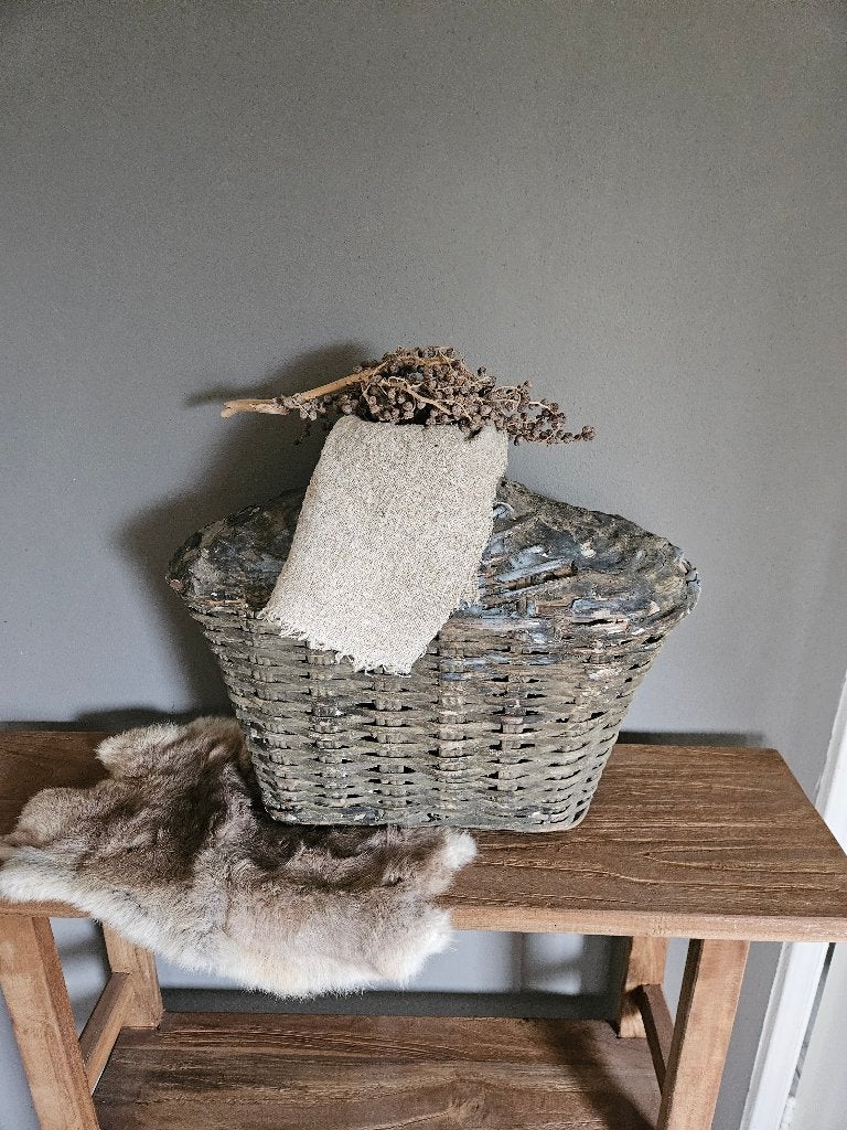 Mooie Leemmand, Ophalen, Pot of Kruik, Zo goed als nieuw, Riet