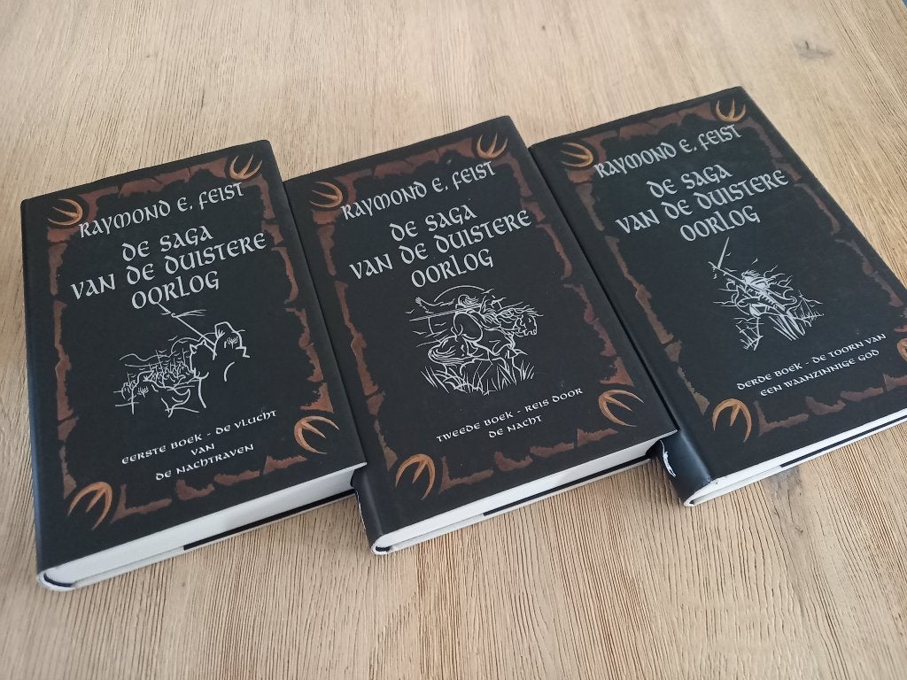 Raymond Feist: 3x Saga van de Duistere Oorlog, Ophalen of Verzenden, Gelezen