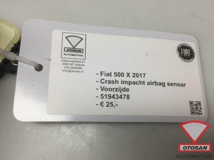 fiat 500 x 2017 crashsensor airbagsensor portier 51943478, Auto-onderdelen, Gebruikt, Stellantis Europe S.p.A., Ophalen of Verzenden